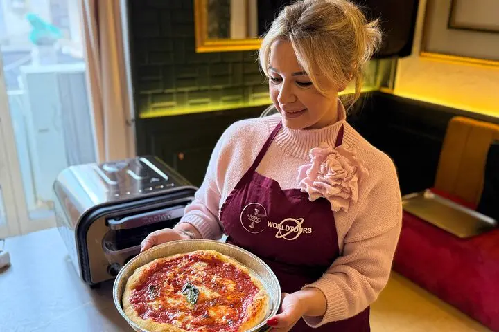 Pizza nel ruoto e tiramisù, come si fa a casa